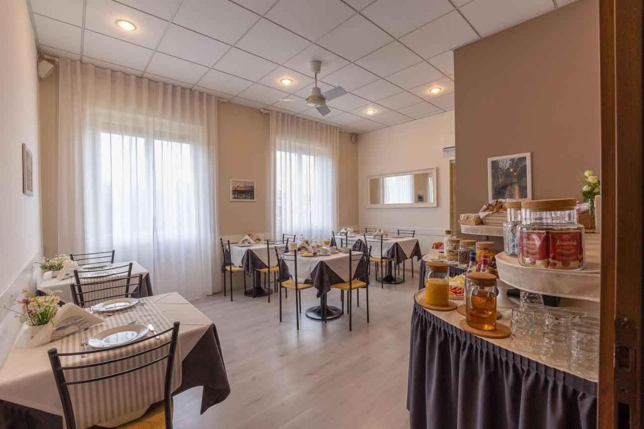 La Mimosa Lazise Hotel ภายนอก รูปภาพ
