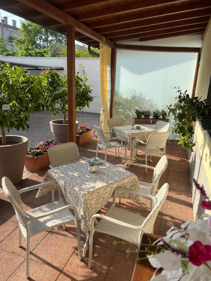 La Mimosa Lazise Hotel ภายนอก รูปภาพ